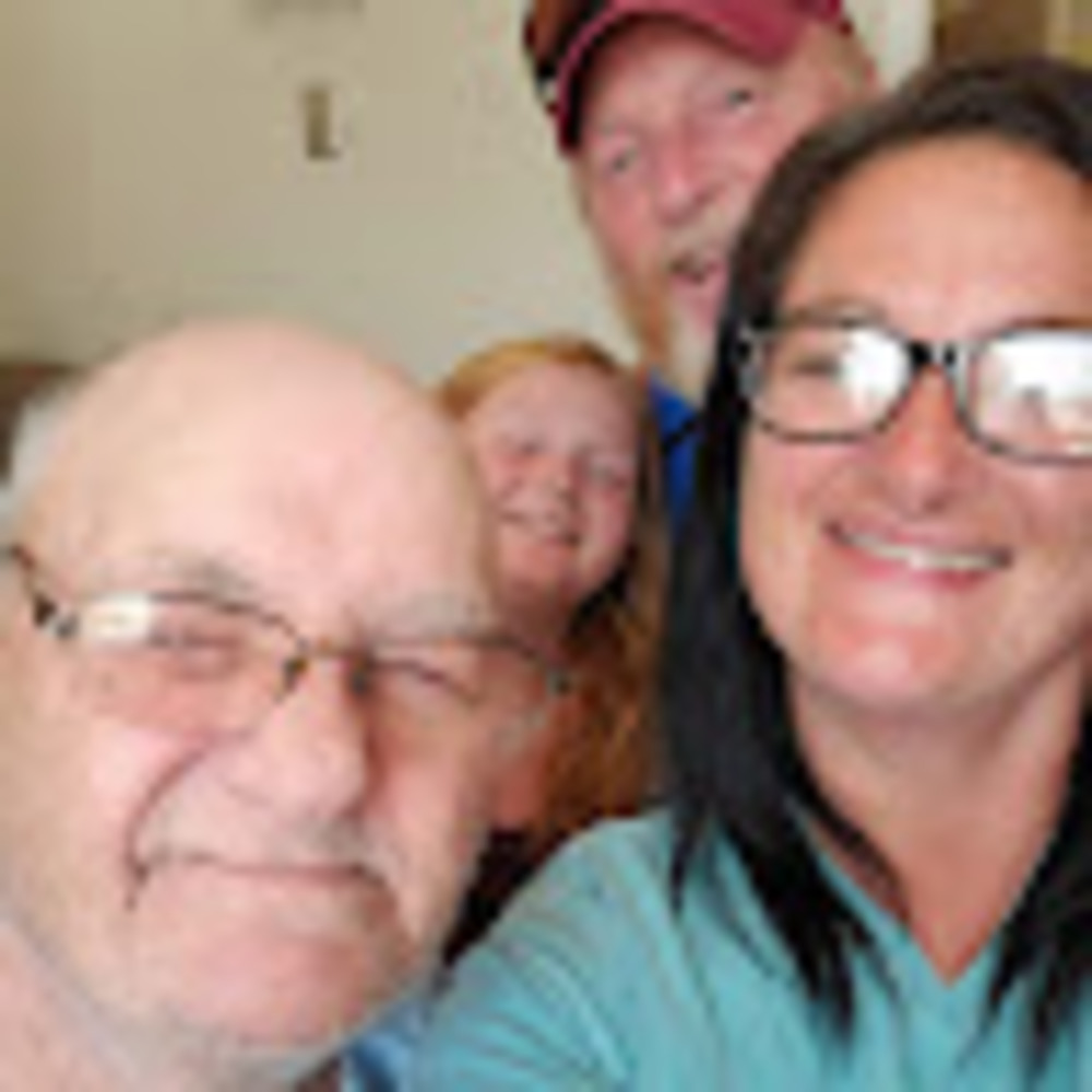 Meet your Posher, Jennifer l